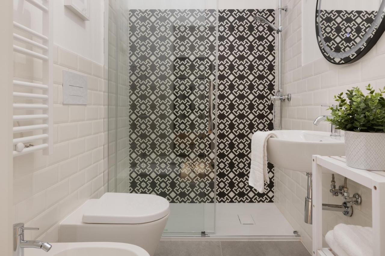 Revived Elegance In Trieste Luaran gambar